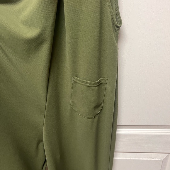 Halara Women's Regular Pockets Waffle Casual Wide Leg Overalls Green Size Small - Picture 4 of 9